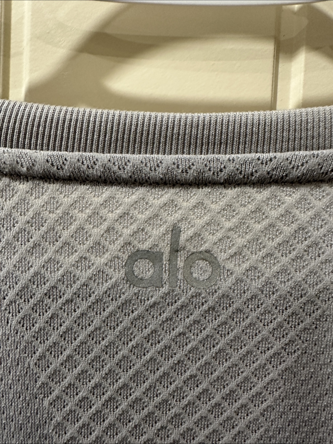 Men’s ALO Long Sleeve – Light Grey – Size S - photo 3