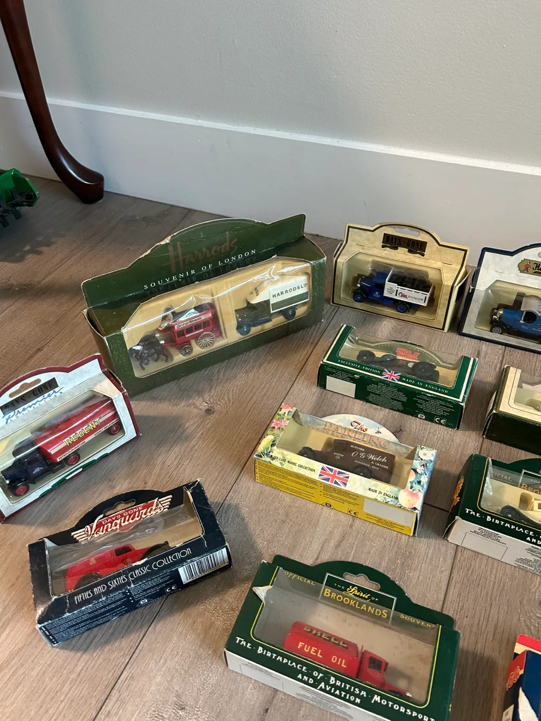 Days Gone Diecast Car Collection image indicator(2)