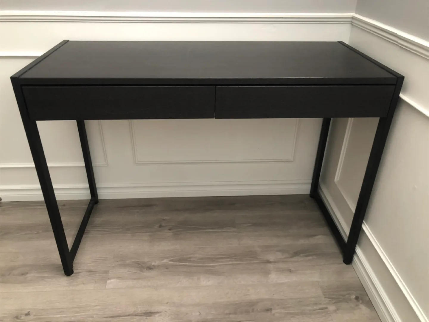 Desk thumbnail