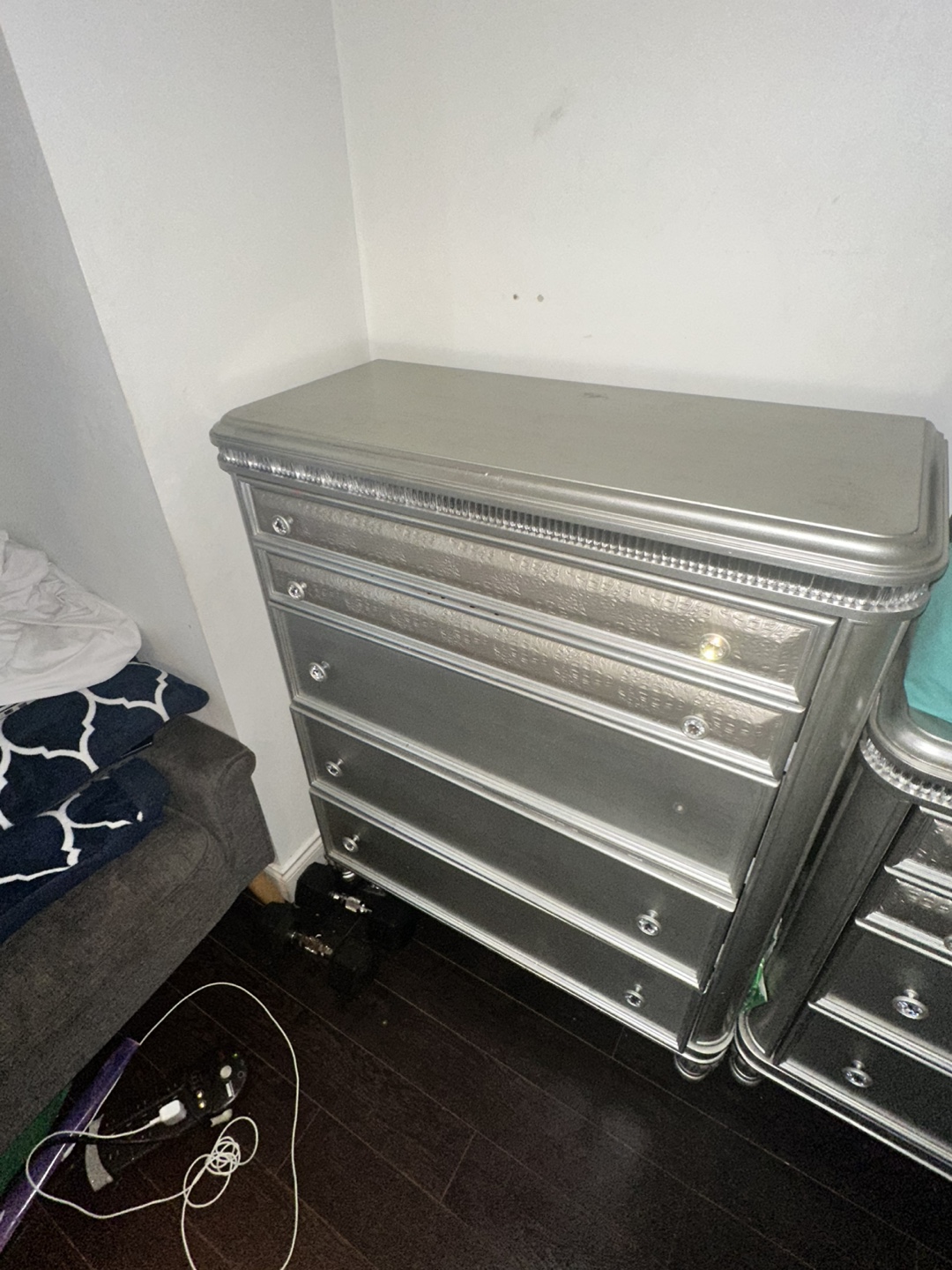 Silver queen bed  Set