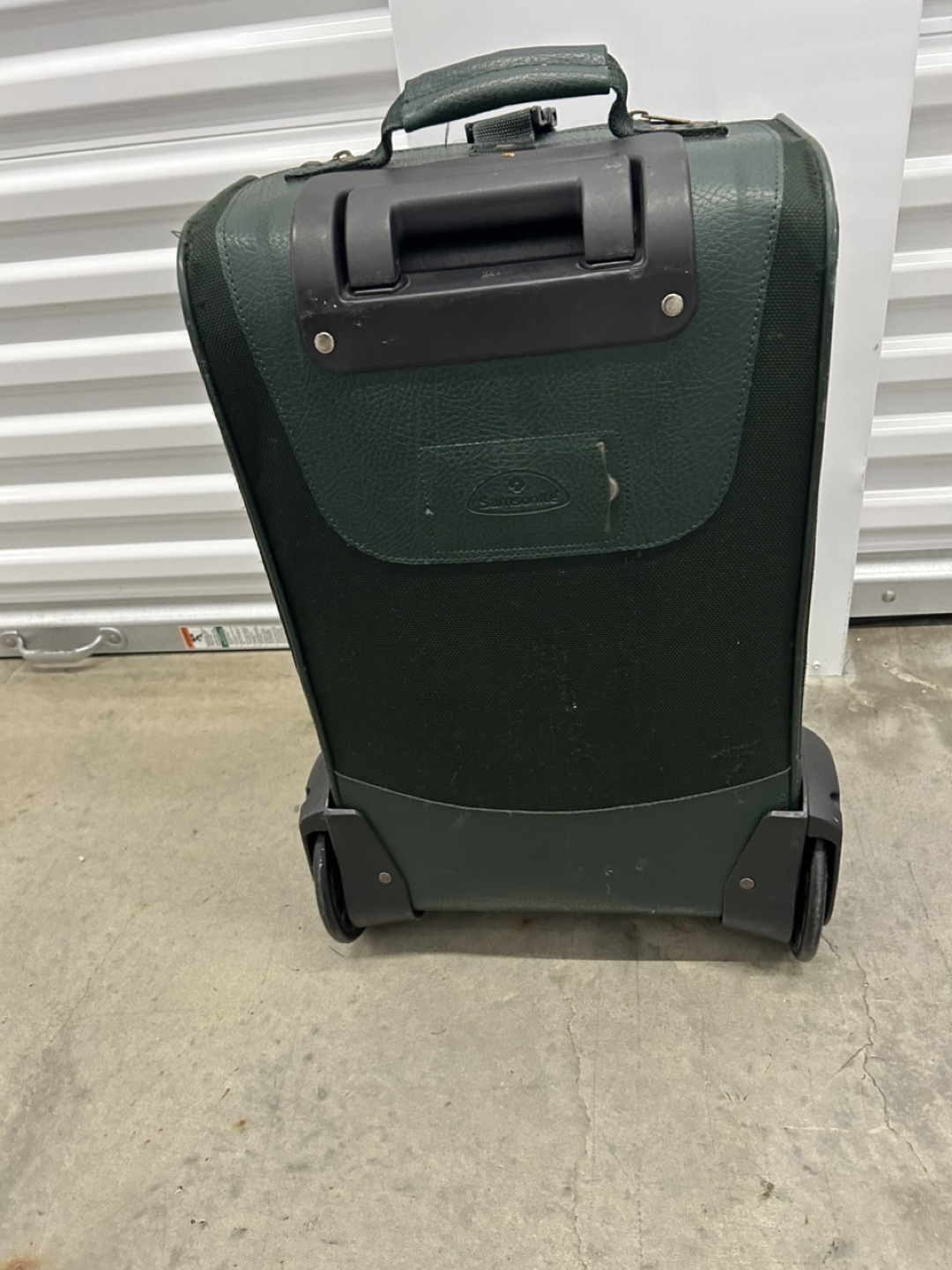 Samsonite Green Rolling Suitcase - photo 3