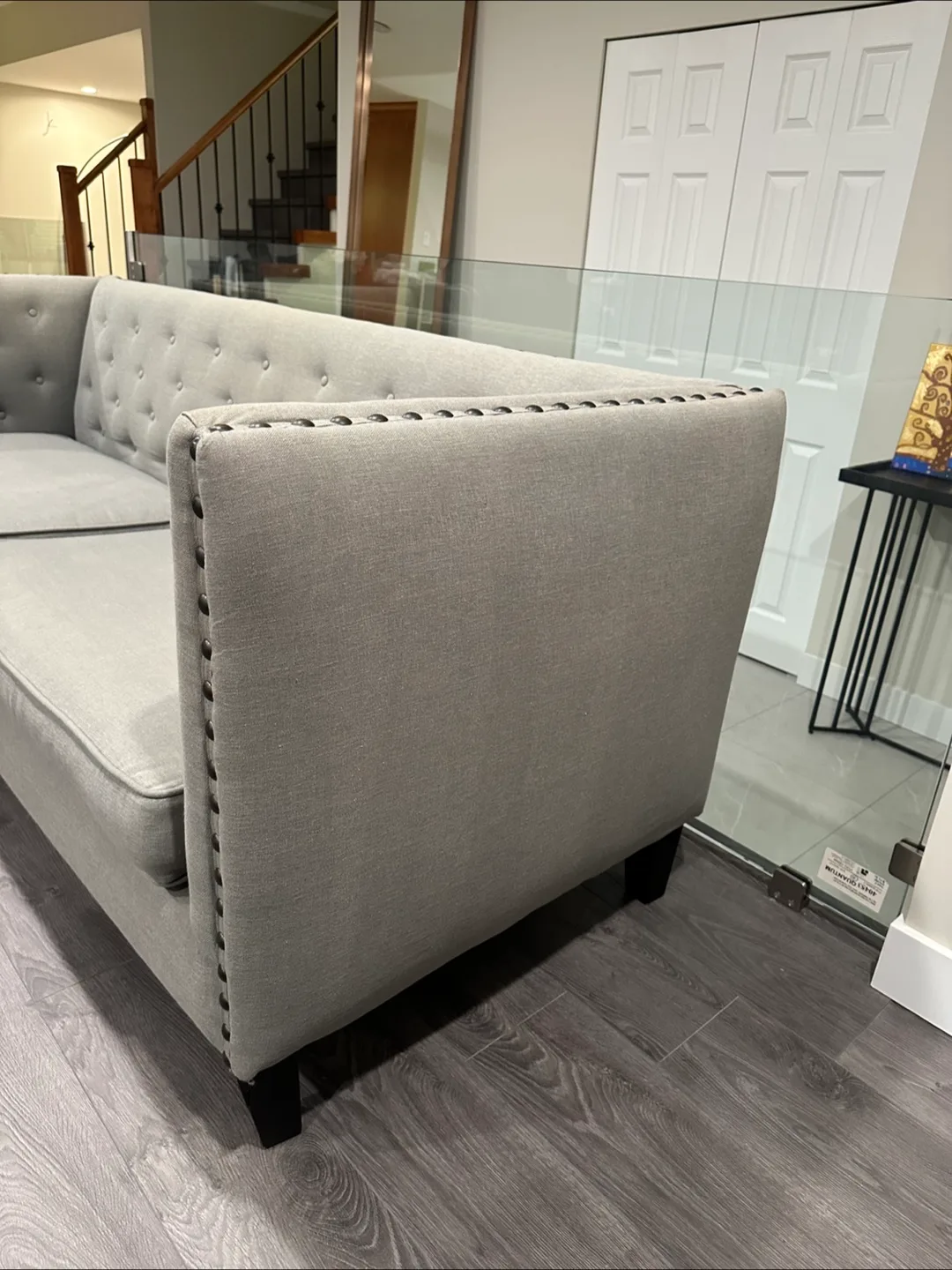 ✨Comfortable, Spacious & Stylish Urban Barn Sofa✨ image indicator(4)