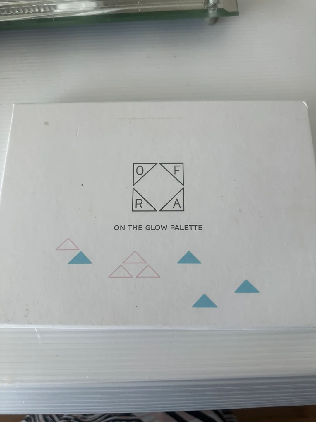 OFRA On The Glow Palette image indicator(2)