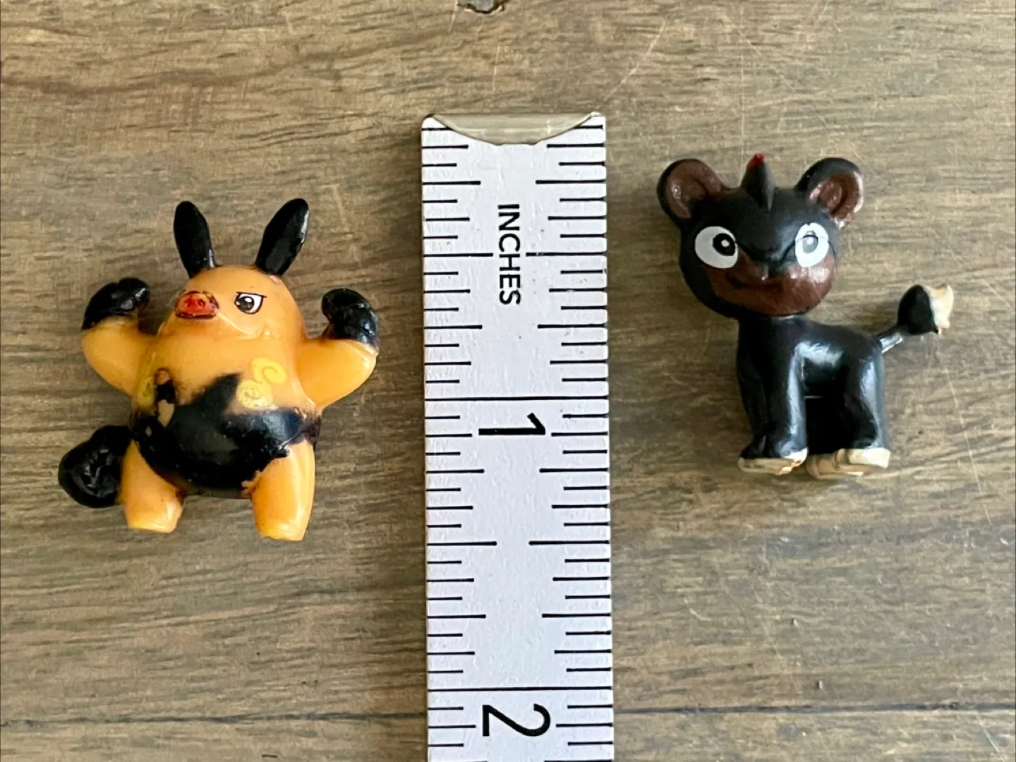 Vintage Pokemon 1” PIGNITE and LITLEO Action Figures image indicator(6)