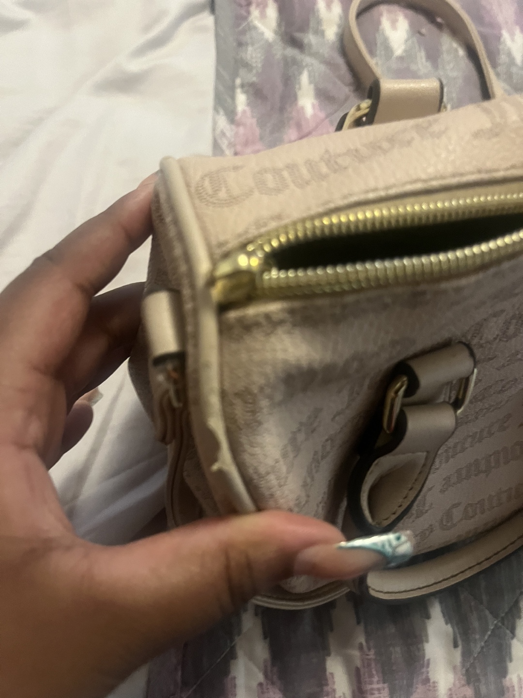 Juicy Couture Beige Satchel Bag - photo 4