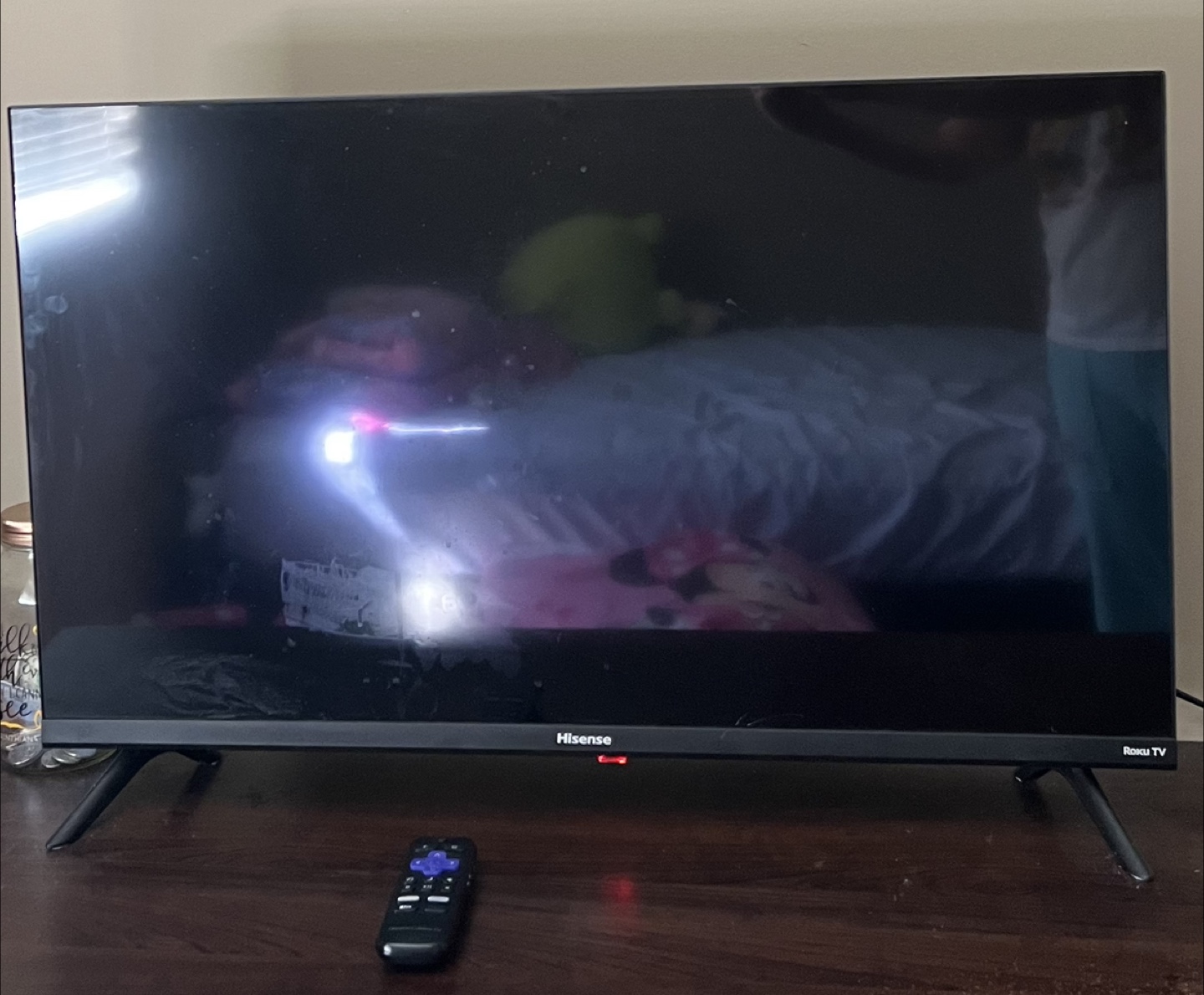 Hisense 32H41G 32" LED Roku TV - photo 3