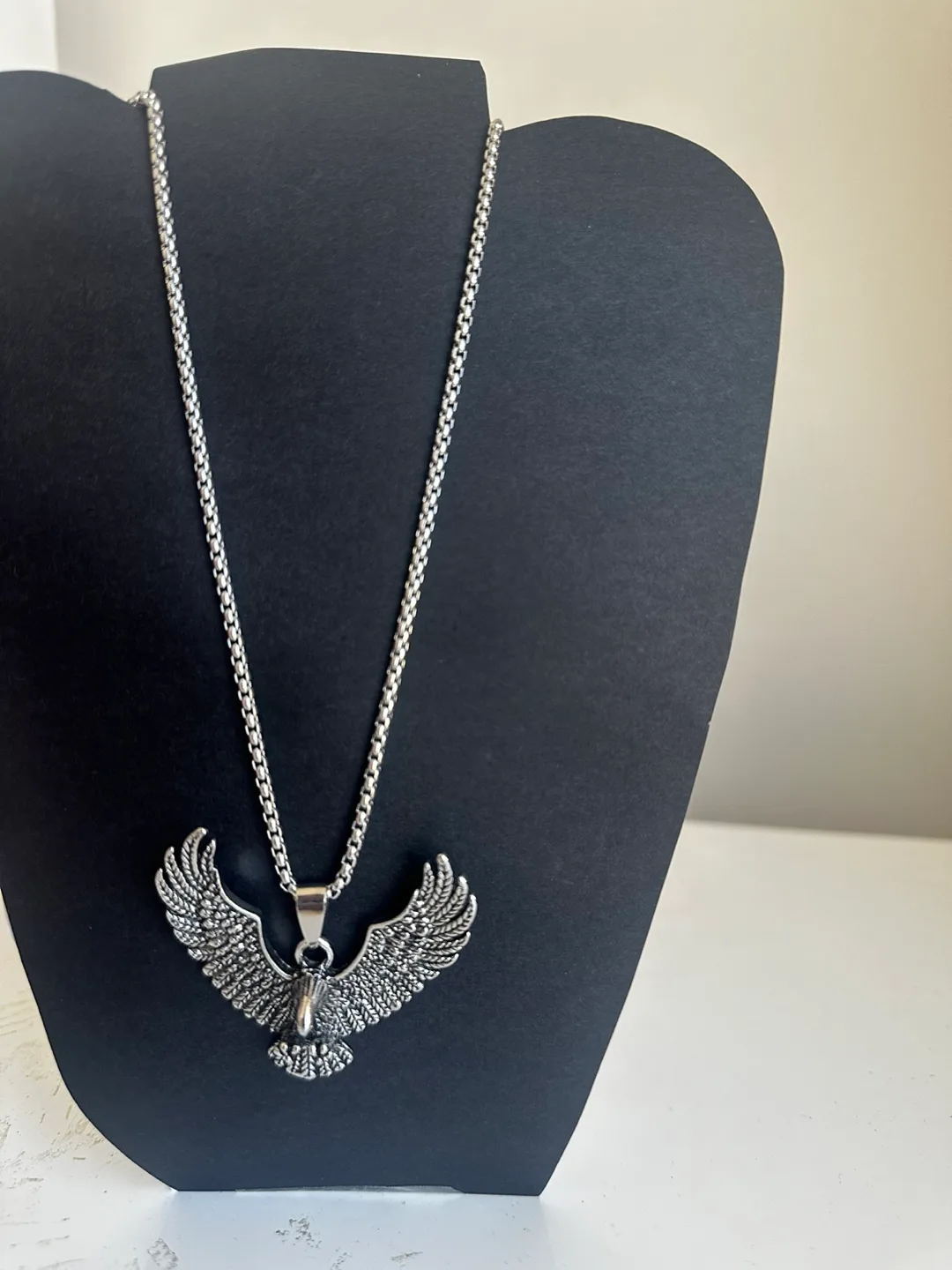 Silver Eagle Pendant Necklace thumbnail