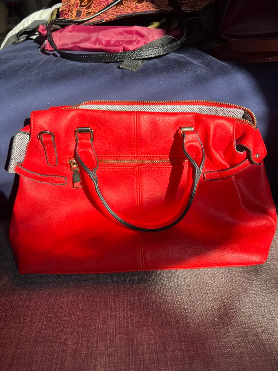 Red Woven Satchel Handbag image indicator(3)