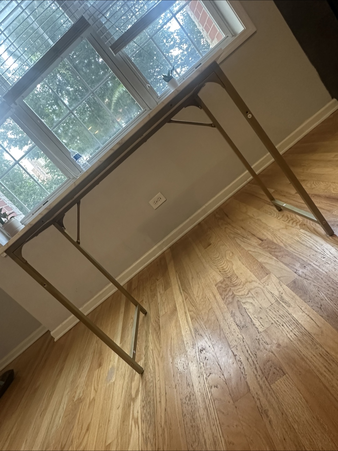 White & Gold Desk - 40 x 19.7 inches - photo 3