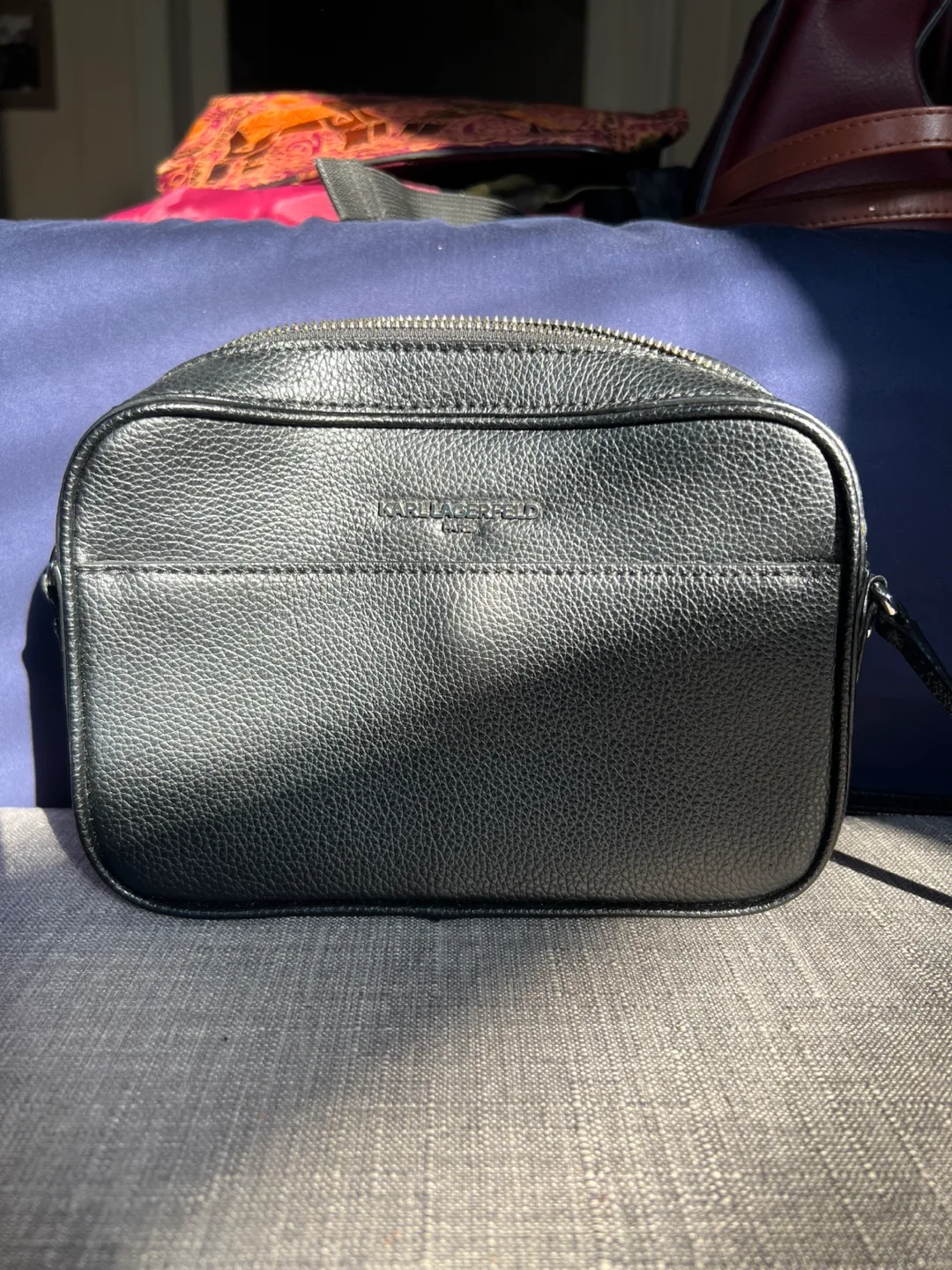 Karl Lagerfeld Paris Black Crossbody Bag image indicator(2)