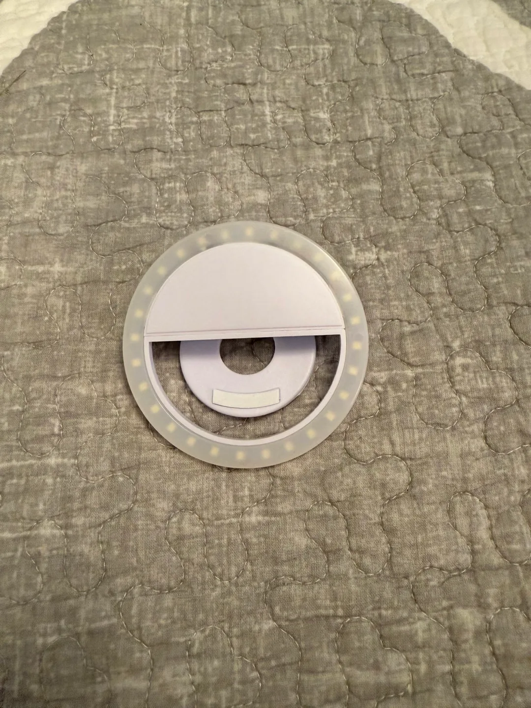 Clip-on Selfie Ring Light with USB Charger thumbnail