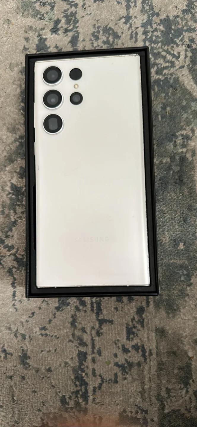 Samsung Galaxy S23 Ultra - White thumbnail
