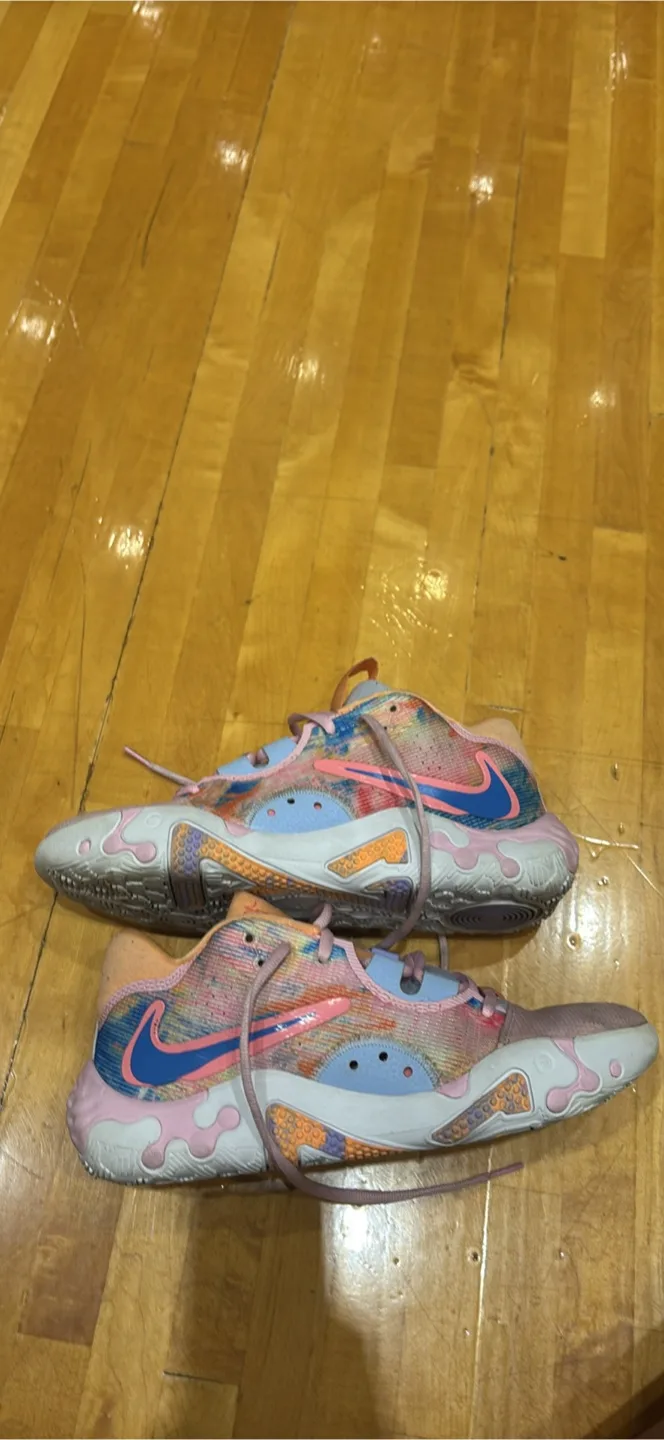 Pg 6s painted swoosh thumbnail