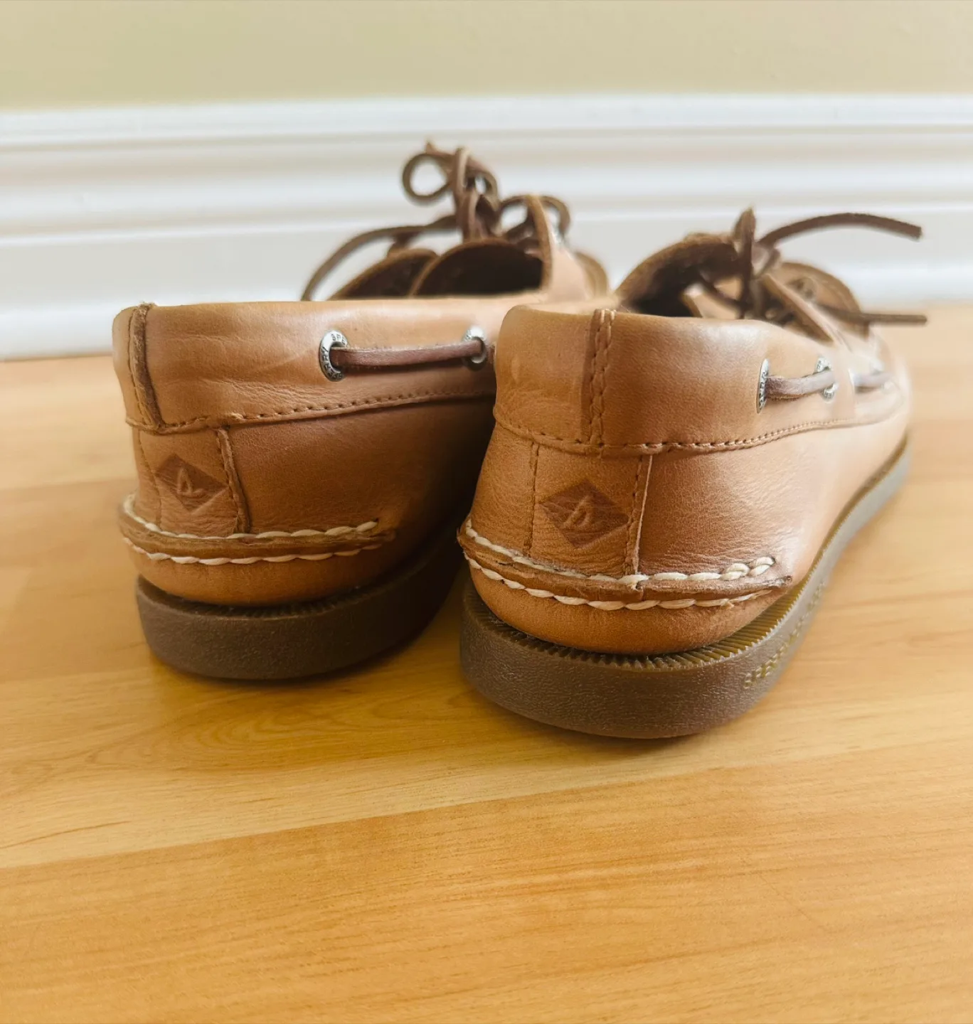 Sperry Top-Sider Leather Boat Shoes image indicator(2)