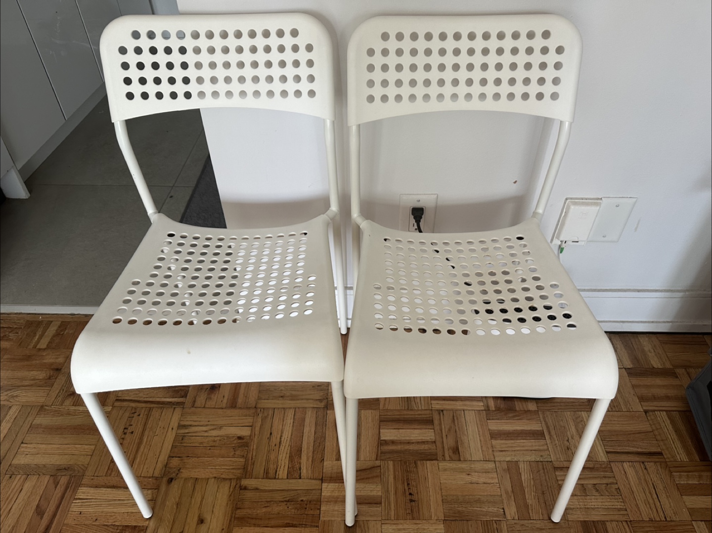 IKEA Vilmar White Chair