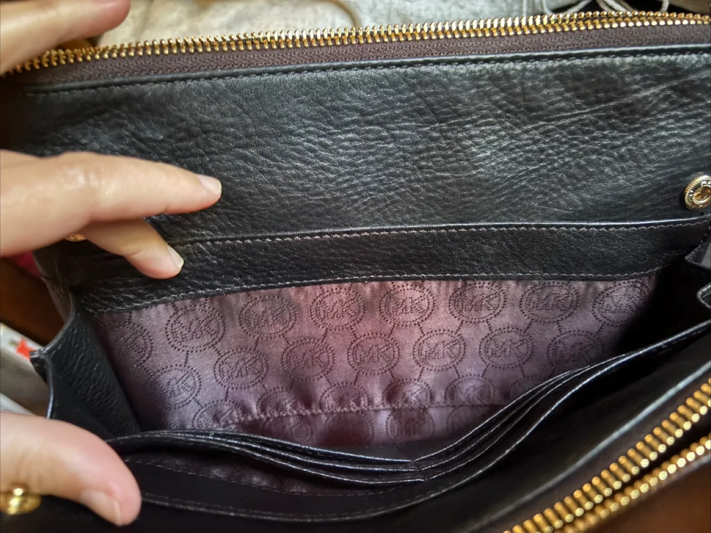 Michael Kors Black Leather Crossbody Bag image indicator(9)