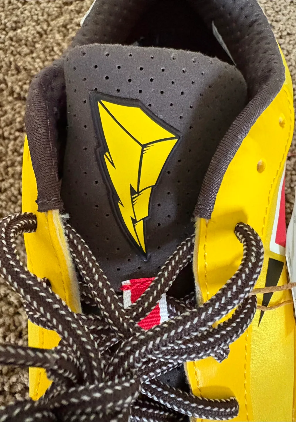 Mighty Morphin Power Rangers Reebok Club C Shoes 9.5 image indicator(4)