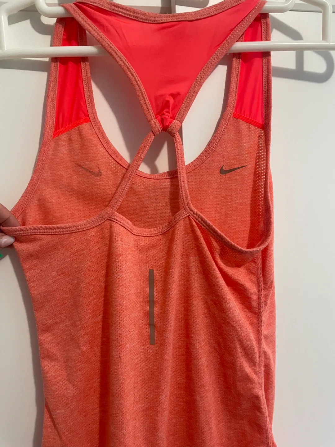 Nike Dri-FIT Running Tank Top - Size XS image indicator(2)