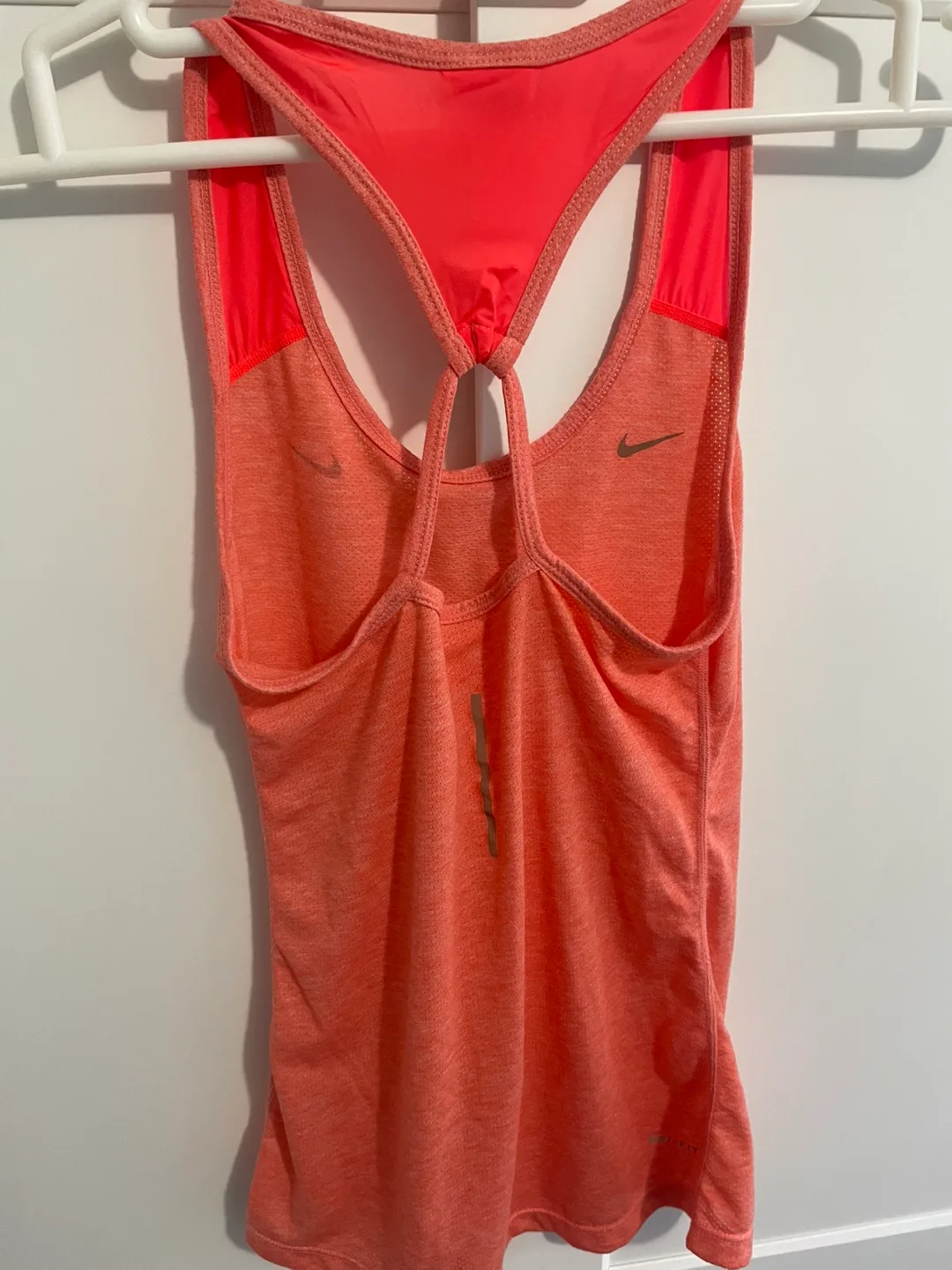 Nike Dri-FIT Running Tank Top - Size XS image indicator(5)