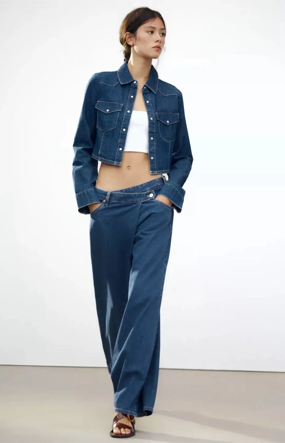 Zara high waisted Jeans thumbnail