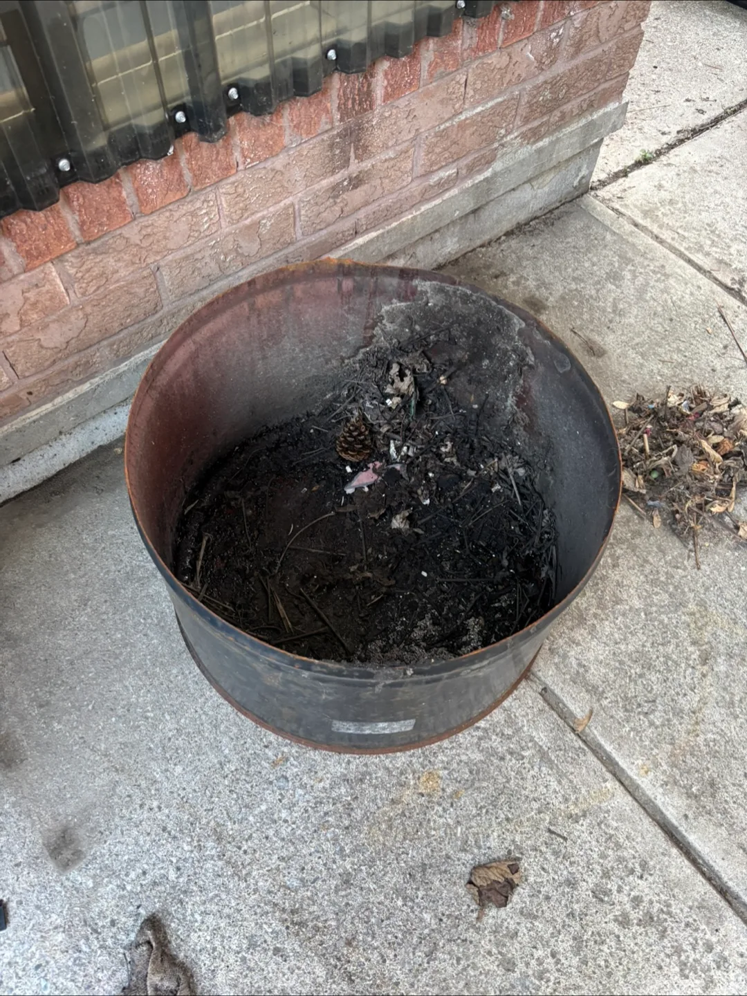 Oil drum fire pit thumbnail