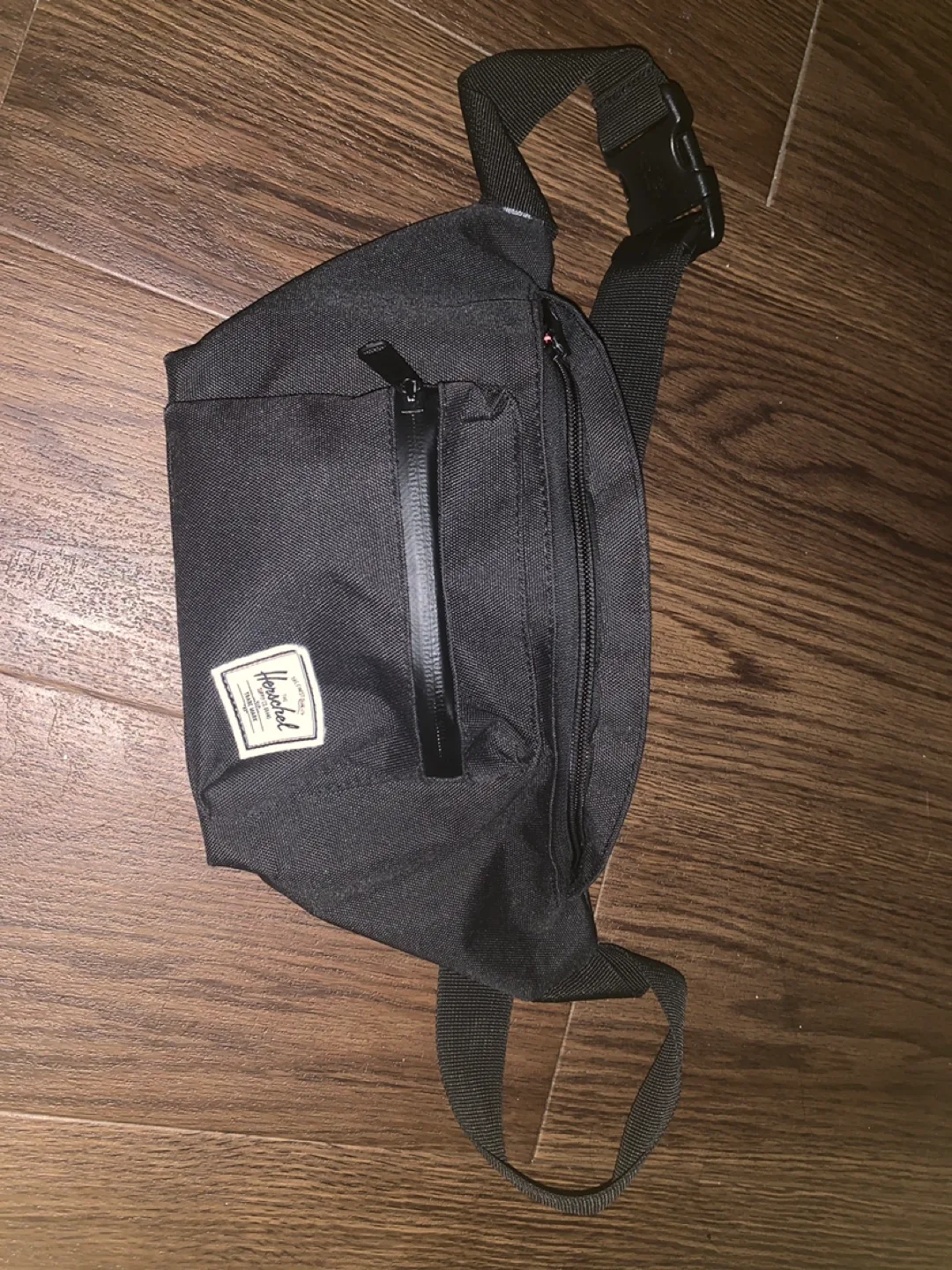 Herschel Black Fanny Pack image indicator(2)