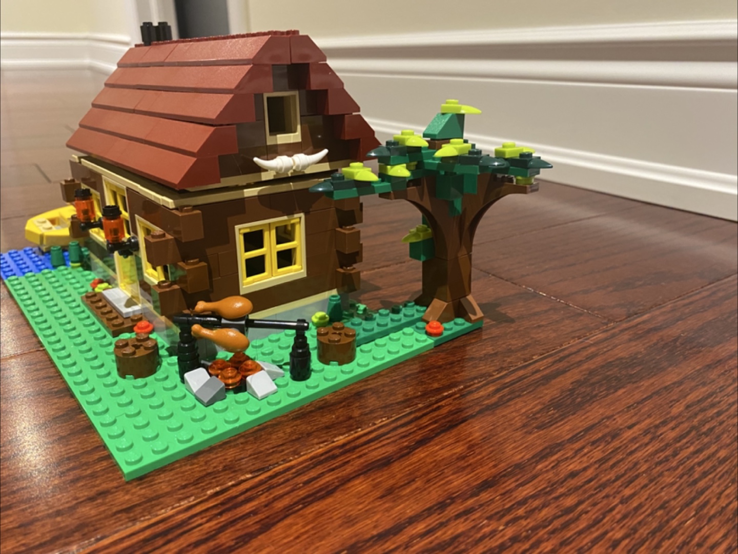 LEGO Creator Log Cabin 5766 - photo 2