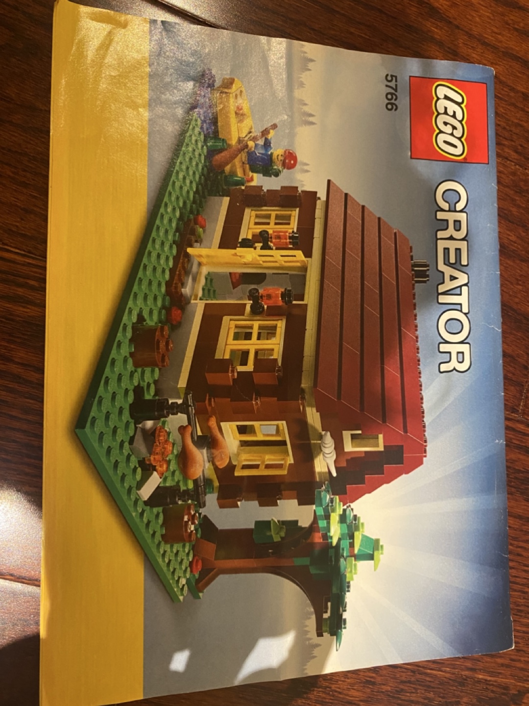 LEGO Creator Log Cabin 5766 - photo 5