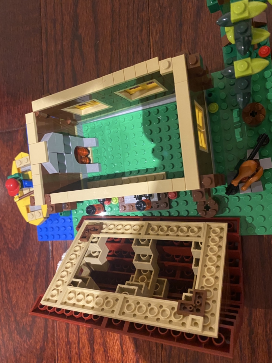 LEGO Creator Log Cabin 5766 - photo 3