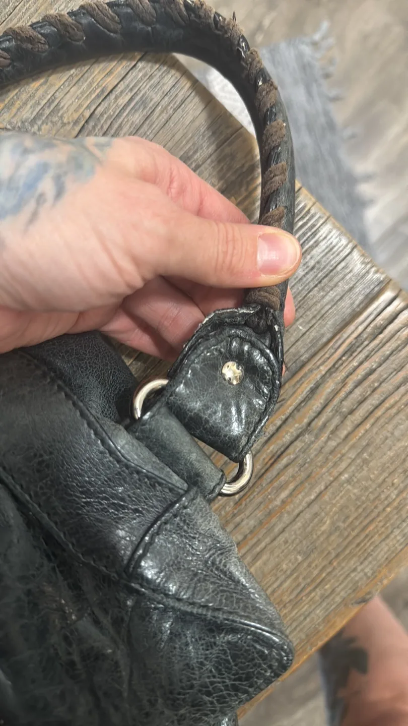 Balenciaga Leather Handbag image indicator(7)