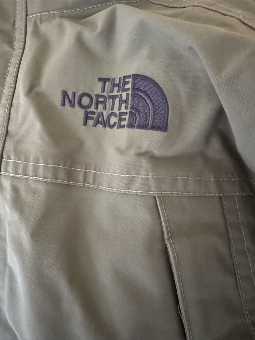 The North Face Boy's XS Olive Winter Parka - photo 3