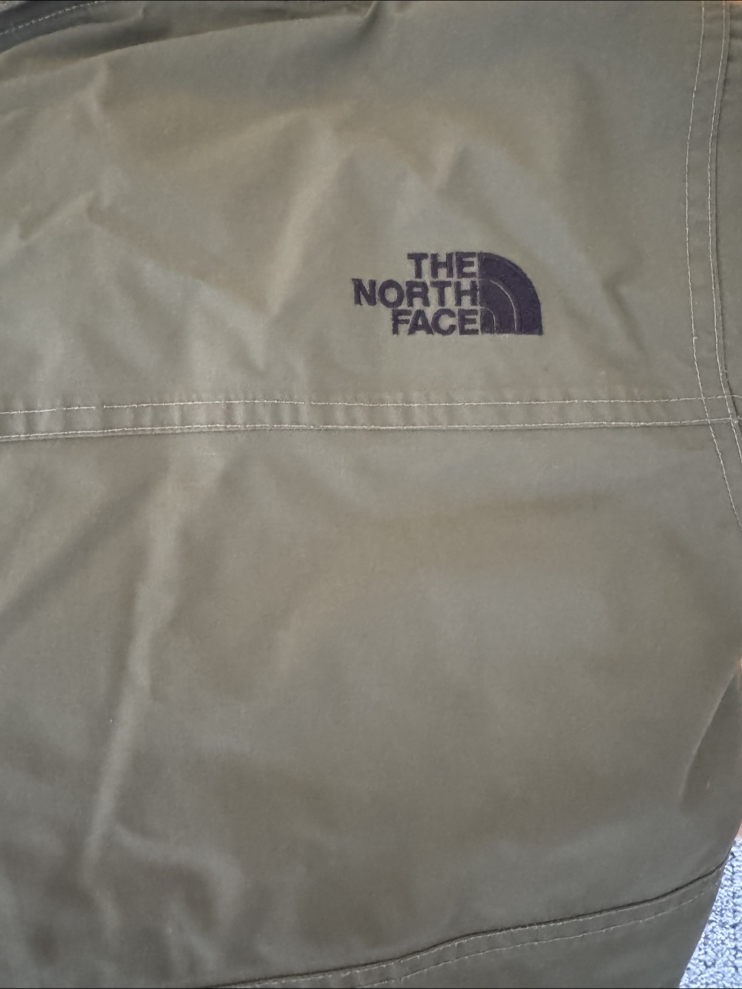 The North Face Boy's XS Olive Winter Parka - photo 5