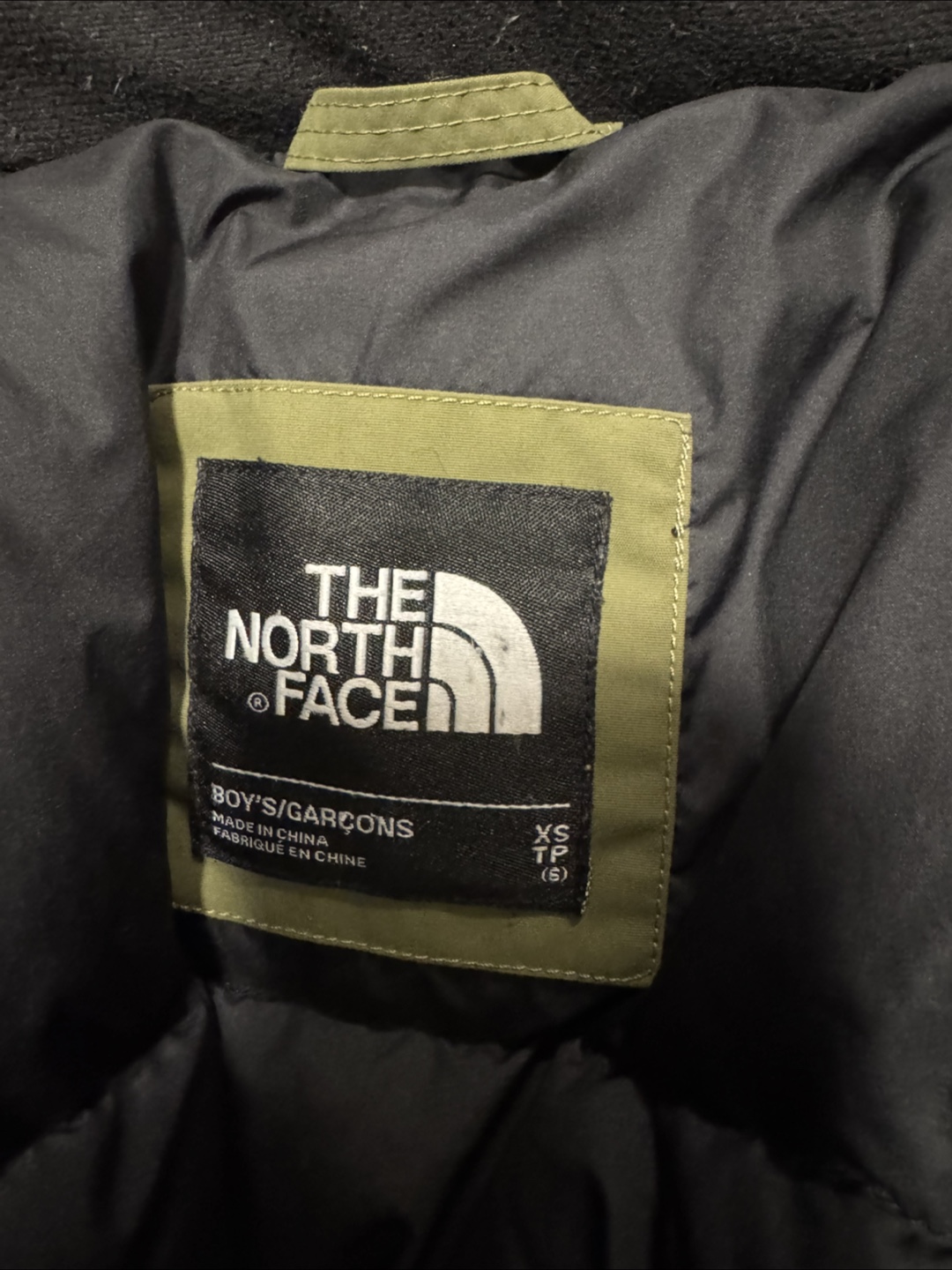 The North Face Boy's XS Olive Winter Parka - photo 2