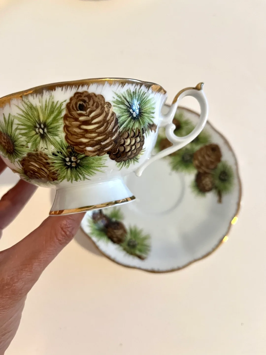 Vintage Tea Cups and Saucers image indicator(2)