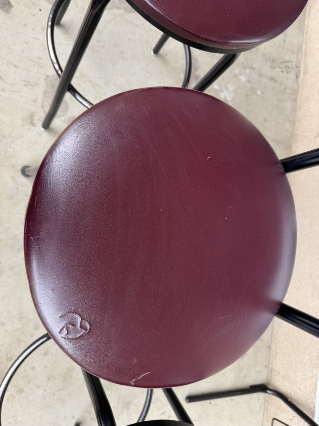 Set of 3 Bar Stools - Black & Burgundy - photo 4