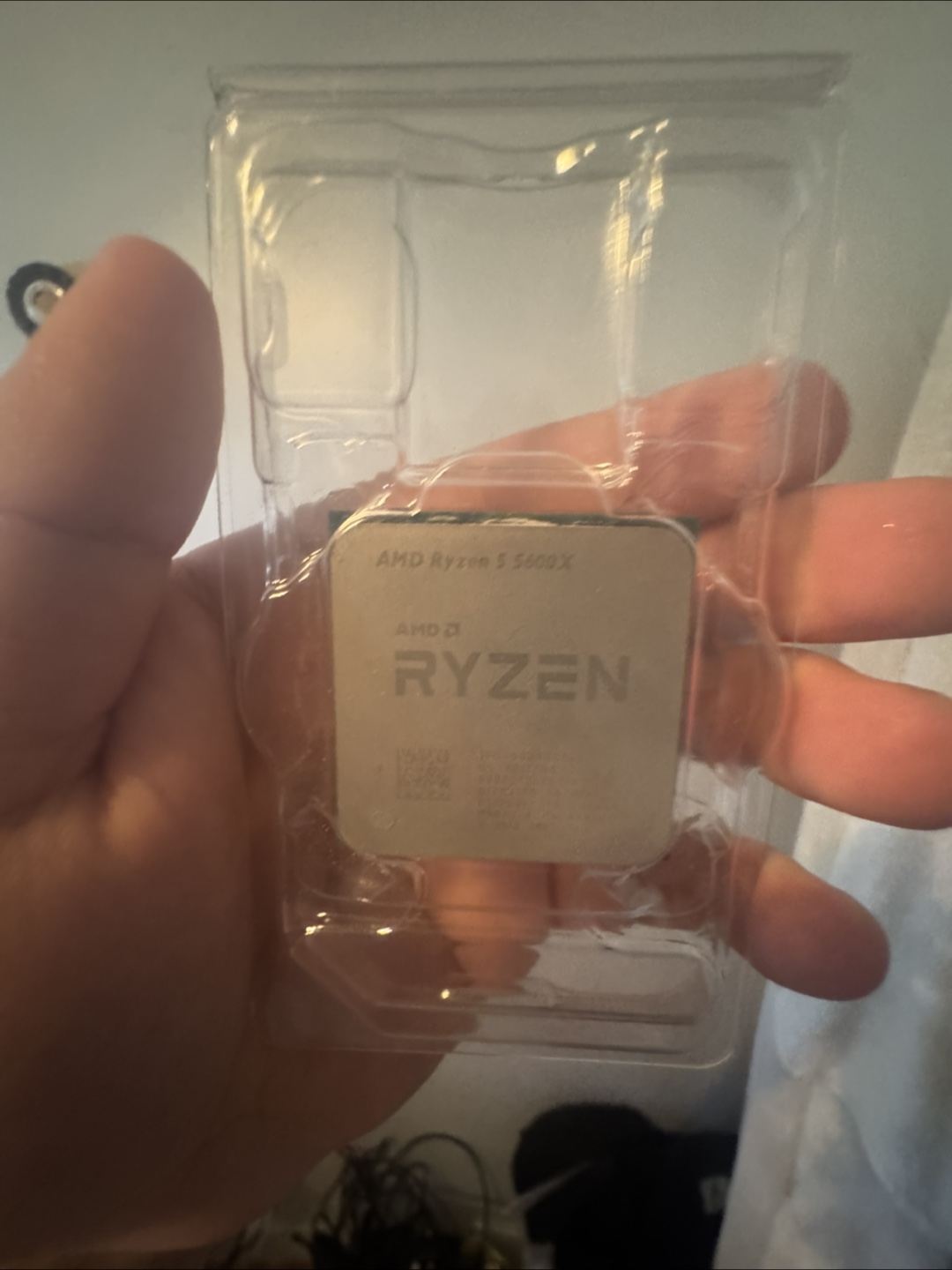 AMD Ryzen 5 5600X - photo 4