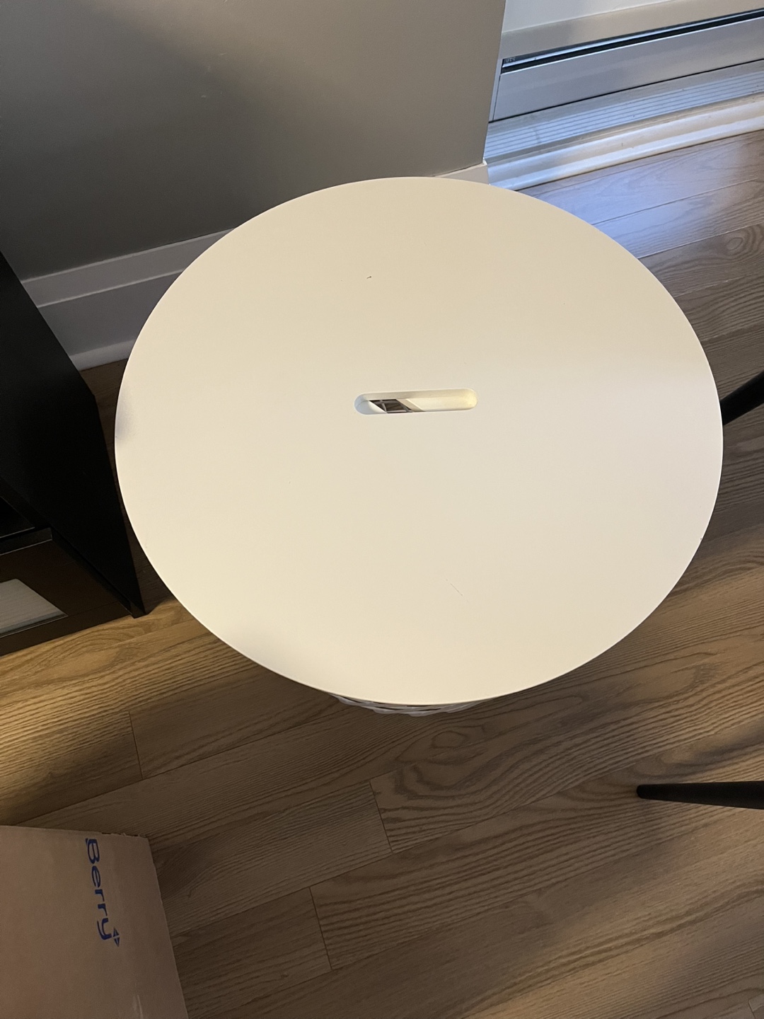 IKEA Branäs Laundry Basket with Lid - White - photo 2