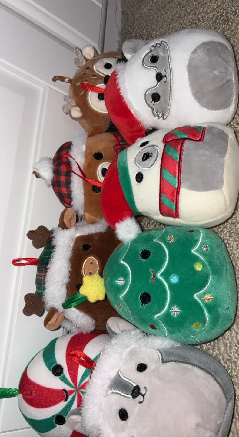 Squishmallows Holiday Ornament Plush Bundle thumbnail