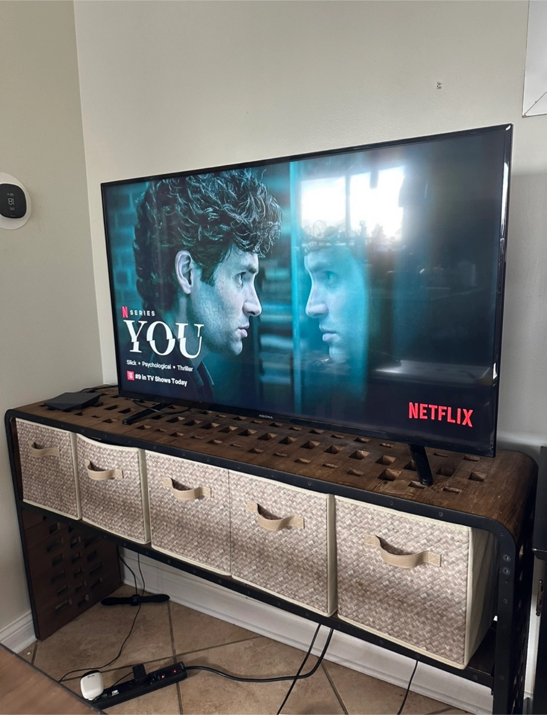 FREE - TV NOT Smart #freecycle - photo 2