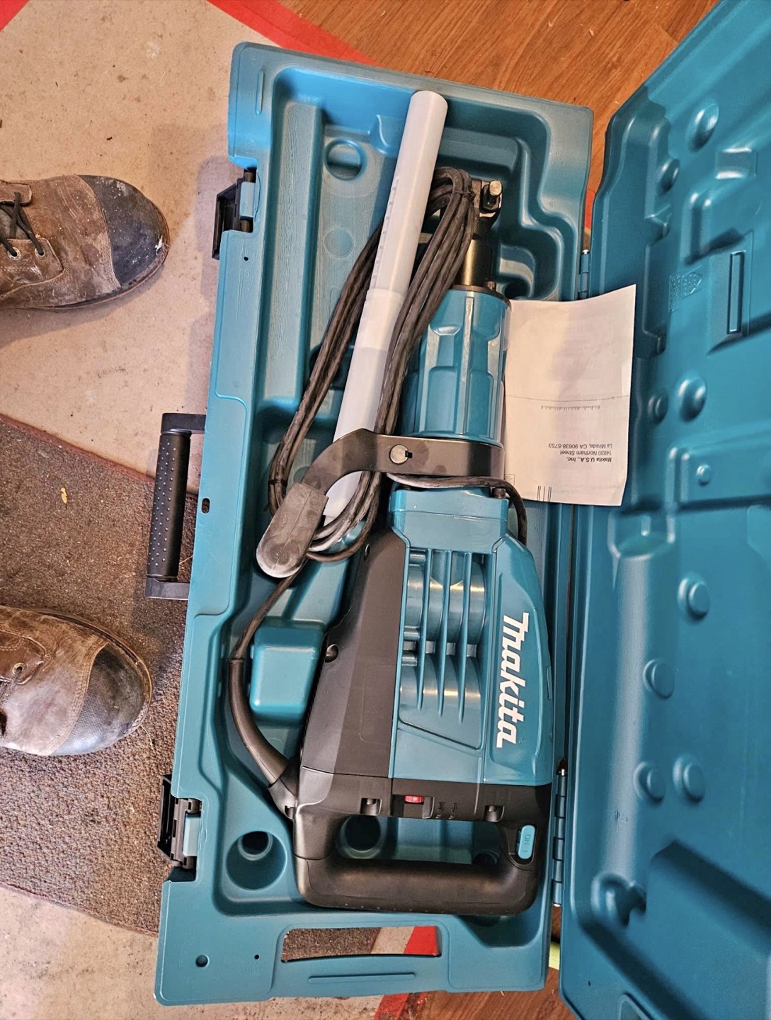 Makita HM1317CB Demolition Hammer w/ Case - photo 2