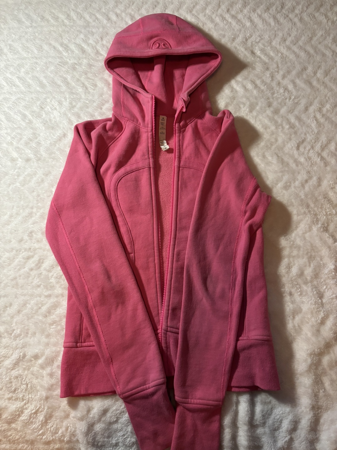 Lululemon Leggings, Shorts & Hoodie - photo 2