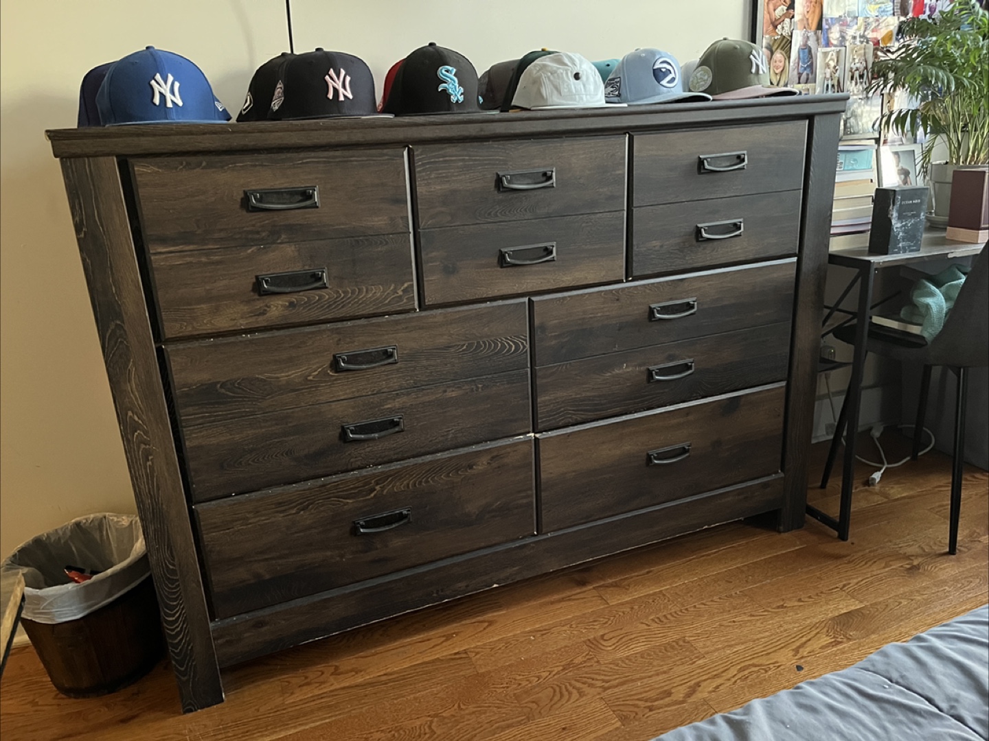 Wood Dresser - 7 drawers