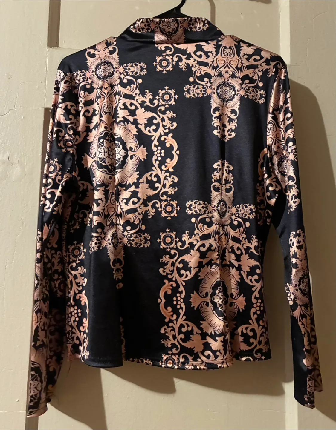 Chic Me Black Patterned Jacket image indicator(2)