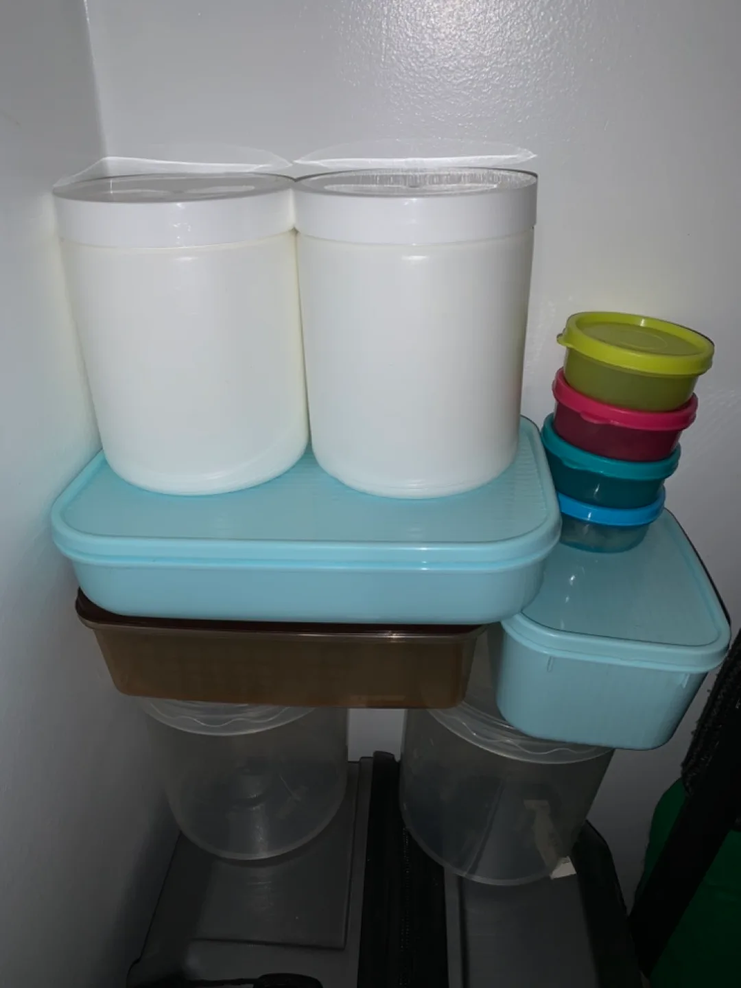 Containers - Variety of Sizes thumbnail