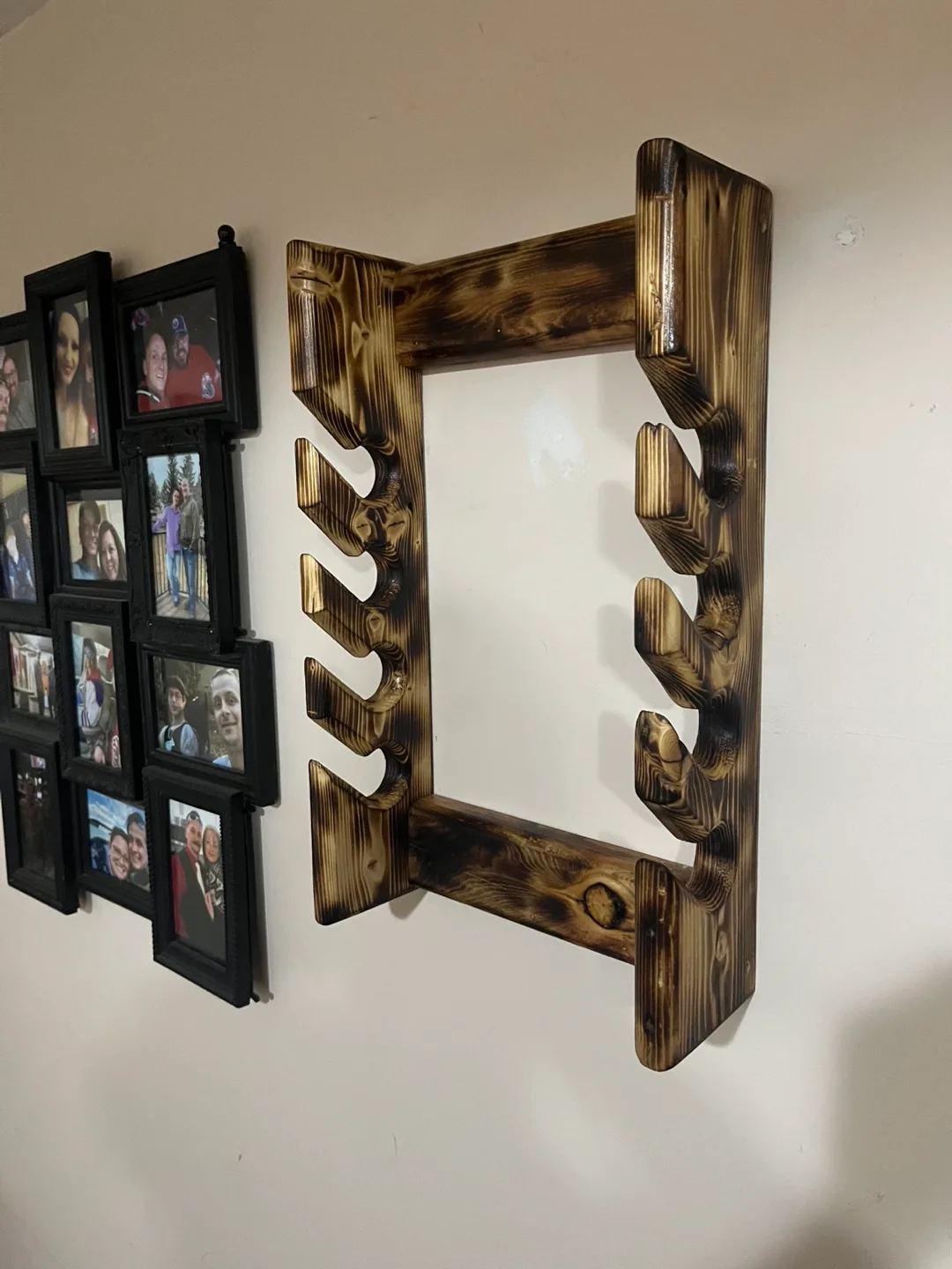 Wooden Wall-Mounted Hat Rack thumbnail