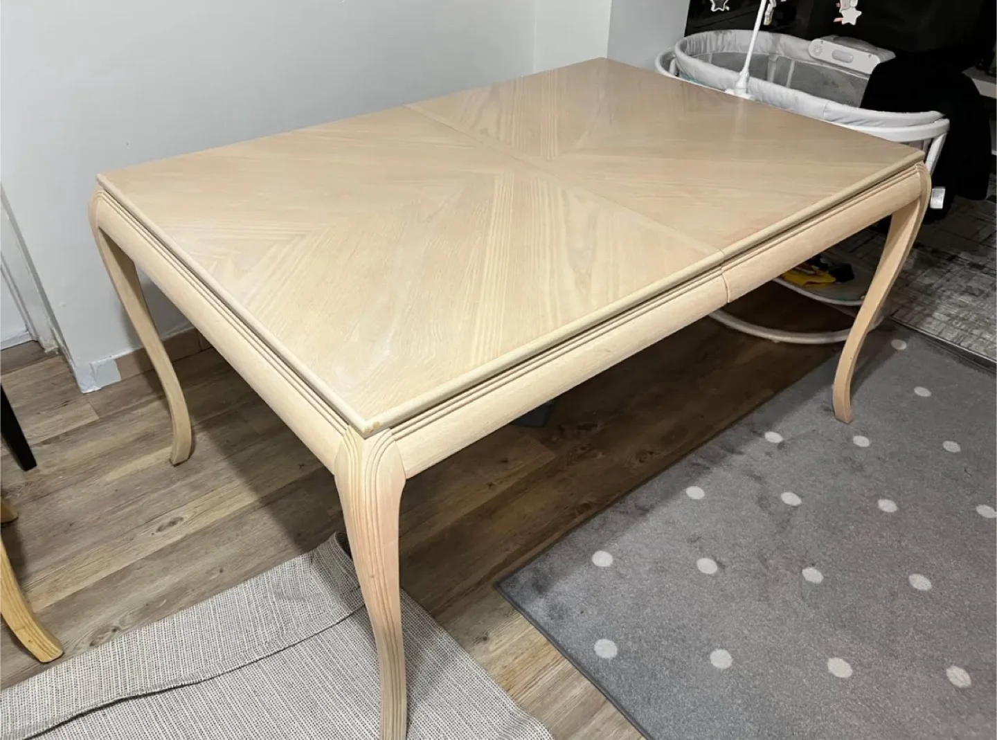 Vintage Extendible Dining Table for 6-8 people (No Chairs) image indicator(5)