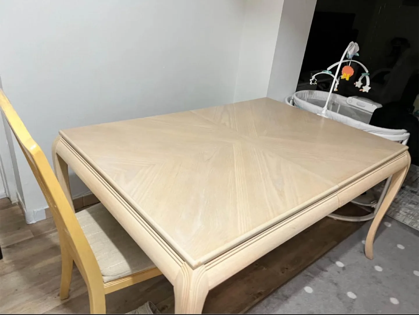 Vintage Extendible Dining Table for 6-8 people (No Chairs) image indicator(4)