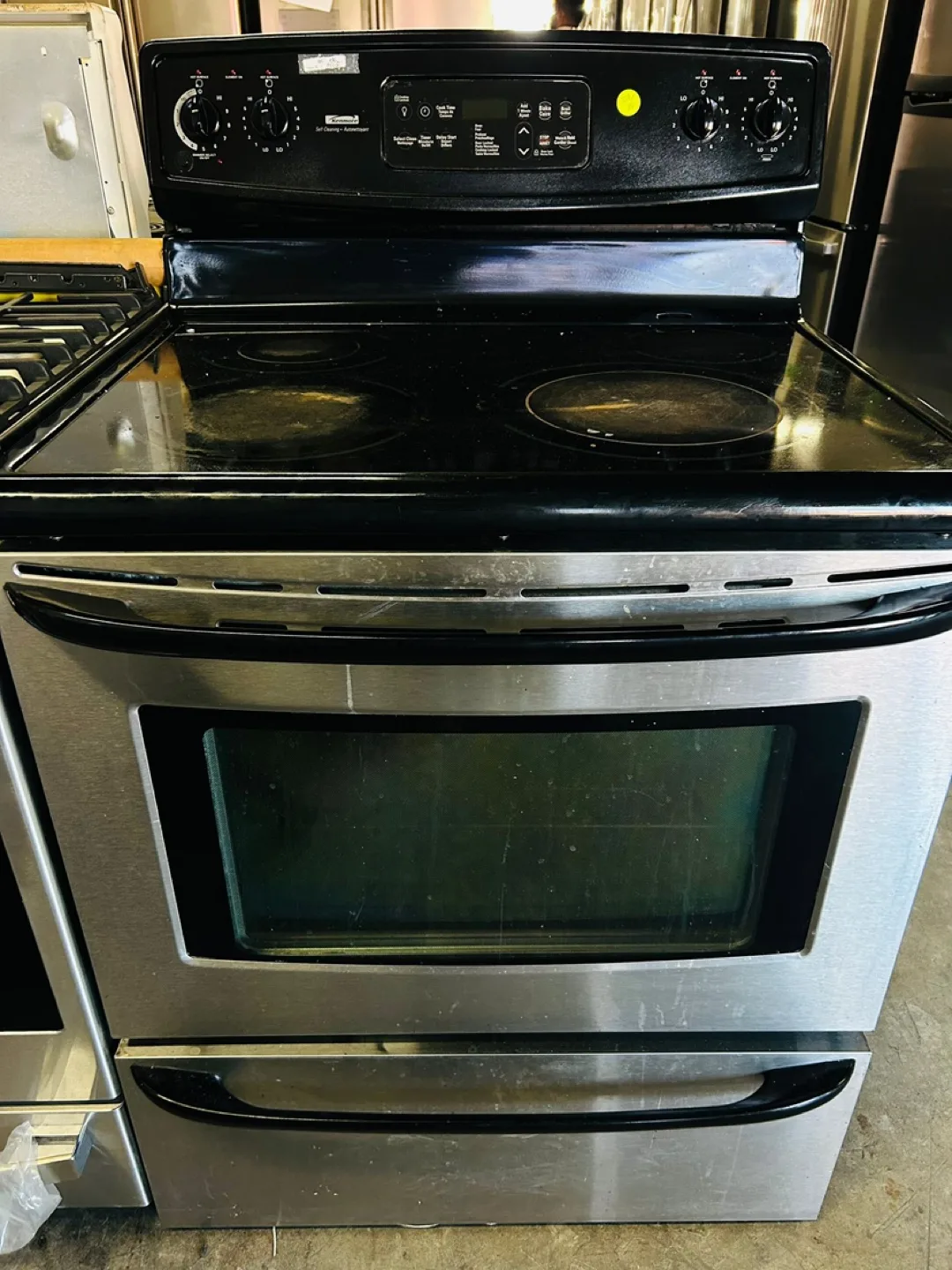 KENMORE Glass stove immediate sale!!! thumbnail