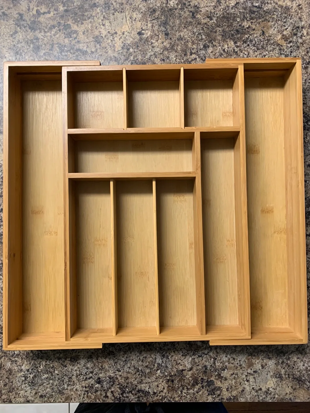 Seville Classics Expandable Bamboo Drawer Organizer 🇨🇦 image indicator(2)