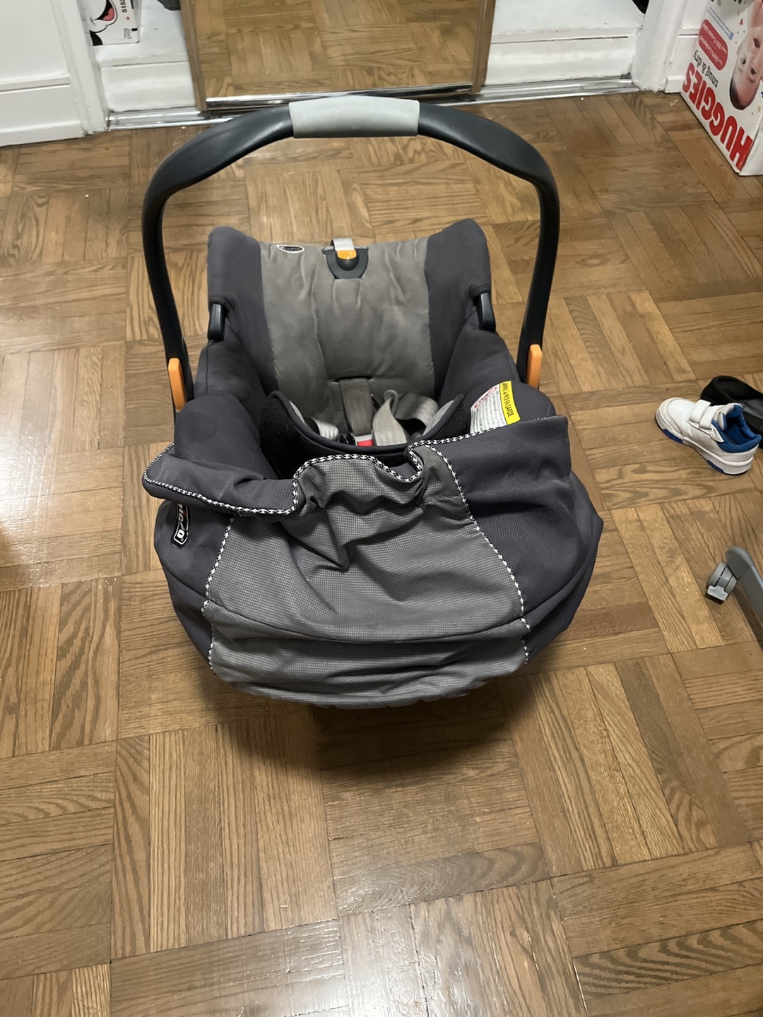 Chicco KeyFit 30 Infant Car Seat - Grey - photo 2